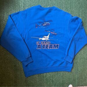 Vintage Y2K Lifestar “It Takes A Team” Aircraft Crewneck Sweatshirt Medium